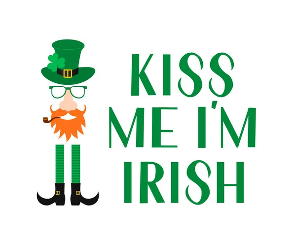 キス私はアイルランド語のレタリングと緑の帽子 口ひげ 赤いひげ パイプとシャムロックの葉でLeprechown漫画のアイコンです 面白い聖パトリックの日はタイポグラフィのポスターを引用します ベクターイラスト — ストックベクタ