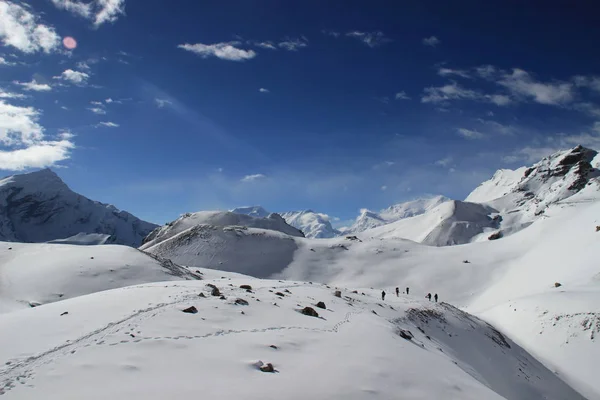 Splendida Vista Sulla Natura Innevata Dell Himalaya Nepal Passo Pedonale — Foto Stock