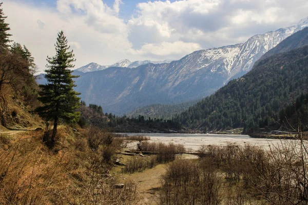 Hermosas Vistas Naturaleza Las Montañas Del Himalaya Nepal Paso Peatonal —  Fotos de Stock