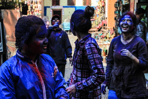 Kathmandu Nepal April 2014 People Have Fun Smear Each Other — Stock Photo, Image