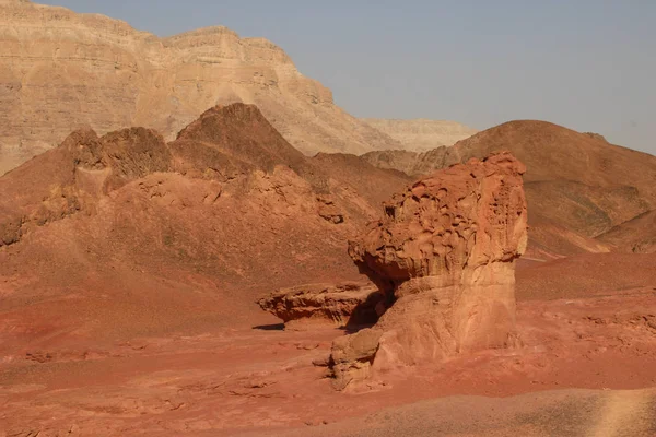 Den berömda nationalparken Timna i öknen i södra Israel — Stockfoto