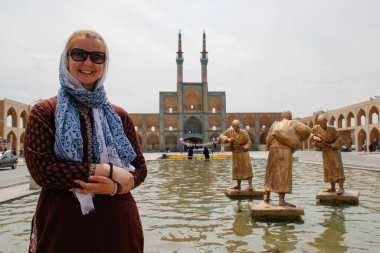 Yazd, İran - 15 Mayıs 2017: Şehrin ana merkezi, 