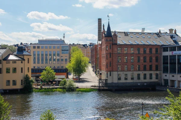 2016年6月22日 スウェーデン南東部のバルト海の入口にある工業都市と港 北欧建築のある街の通り — ストック写真
