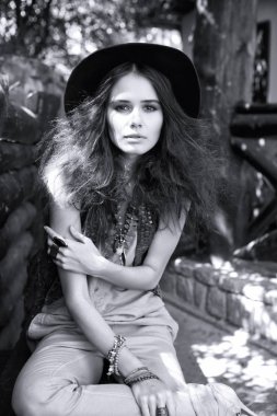 Genç güzel kadın.