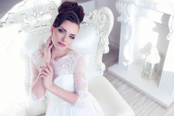 Portrait of gorgeous bride — Stock Photo, Image