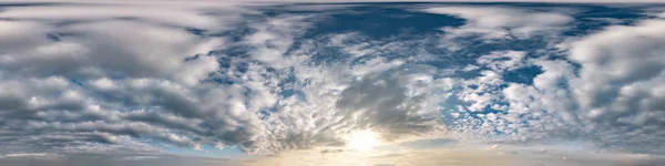 Blue sky with beautiful cumulus clouds. Seamless hdri panorama 360 degrees angle view with zenith for use in 3d graphics or game development as sky dome or edit drone shot — Stock Photo, Image