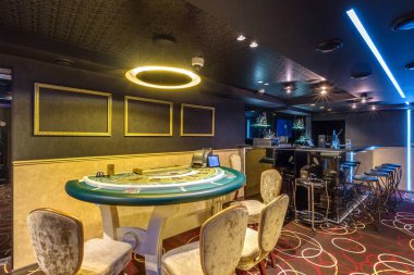 Las Vegas, Usa - Mayıs 2017: Poker ve roultte masalı seçkin lüks VIP kumarhanesi