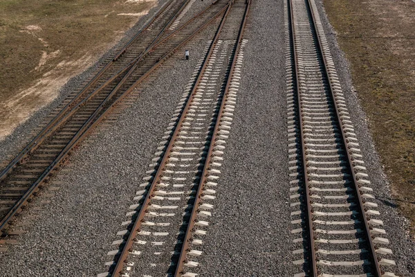 Vista Aérea Trilhos Ferroviários Transporte Carga Fundo Viagem — Fotografia de Stock