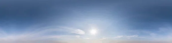 Naadloze Hdri Panorama 360 Graden Hoek Uitzicht Blauw Heldere Avond — Stockfoto