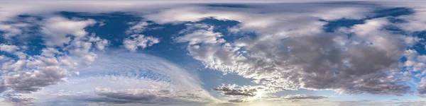Бесшовная Hdri Панорама 360 Градусов Угол Зрения Голубое Небо Красивым — стоковое фото