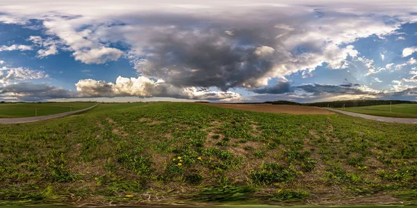 Pełna Bezszwowa Sferyczna Panorama Hdri 360 Stopni Kąt Widzenia Wśród — Zdjęcie stockowe