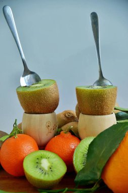 kivi dilimlenmiş, Natürmort