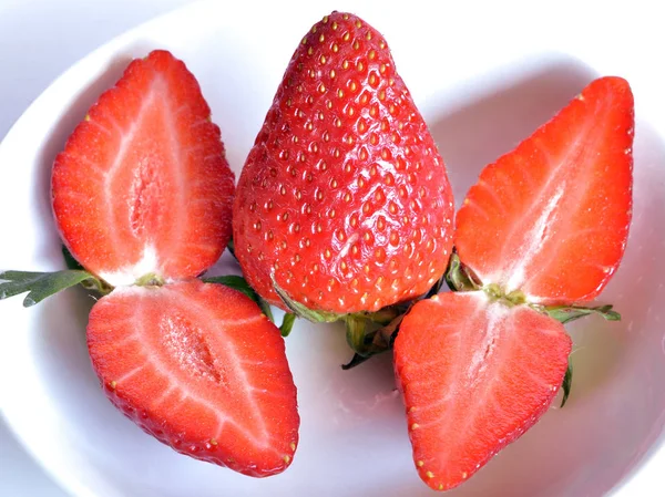 Fresas listas para comer, primer plano — Foto de Stock