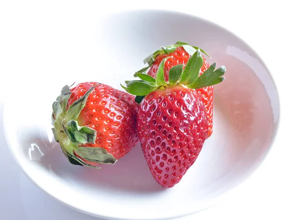 Fragole pronte da mangiare, primo piano — Foto Stock