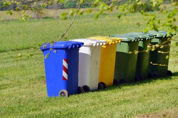 Behållare, för, avfallshantering, återvinning — Stockfoto