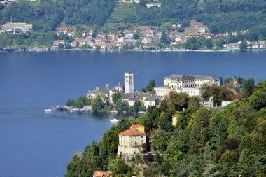 Lake Orta, İtalya'nın görünümü 