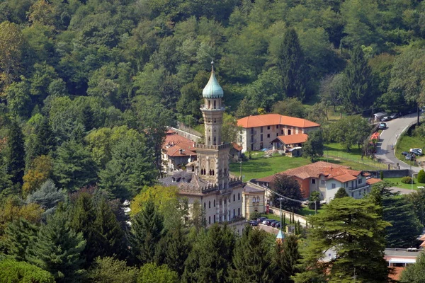 Vue sur le lac d'Orta, Italie — Photo