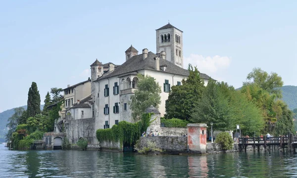 Widok z jeziora Orta, Włochy — Zdjęcie stockowe