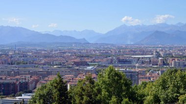 Turin, tepenin görünümünden. 