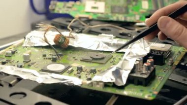 Lehimleme ve elektronik devre kartı reparing