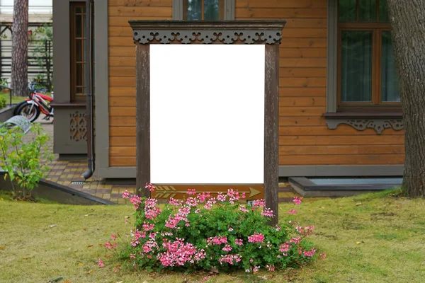 Cartaz de moldura de madeira vazio mock-up com espaço em branco — Fotografia de Stock