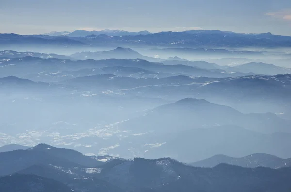 Kış dağ manzara, Dağı Milli Parkı Kopaonik, Sırbistan