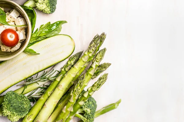 Asparagus Green Vegetables White Wooden Background Top View Border — Stock Photo, Image