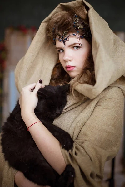 Animal Estimação Bruxa Uma Rapariga Jovem Bonita Uma Mulher Segura — Fotografia de Stock