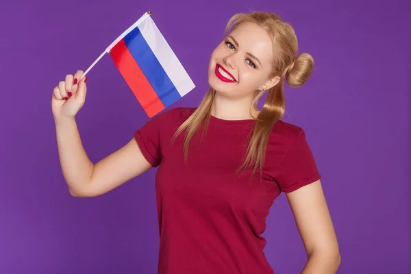 Beautiful Blonde Woman Holding Flag Russia Her Hands Purple Background — Stock Photo, Image