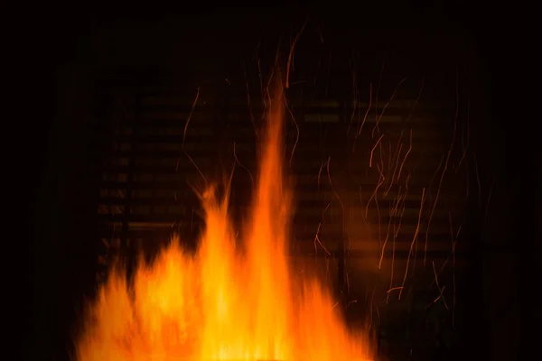 Fiamma con scintille — Foto Stock