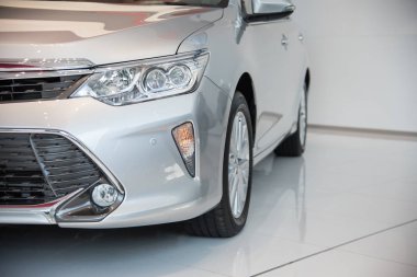 Farlı araba, kapat.. 