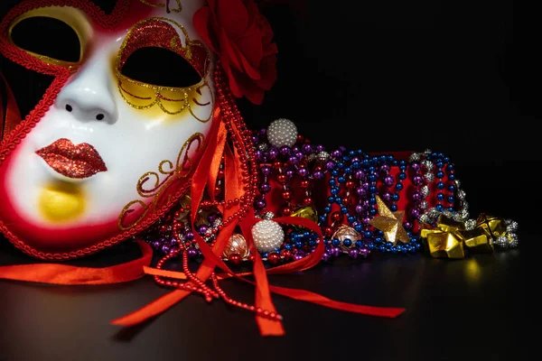 Mardi gras veya Fat Salı maskeli balo maskesi için arka plan — Stok fotoğraf