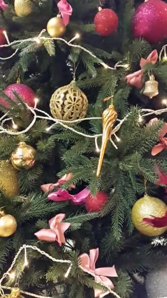 Fundo Natal Árvore Natal Com Uma Grinalda Piscando Celebração Ano — Vídeo de Stock