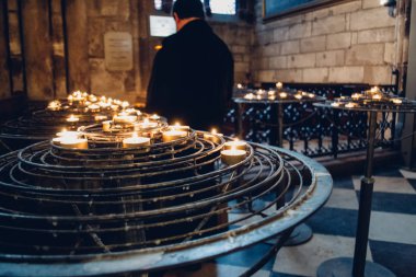 Paris, Fransa: içinde Notre Dame de Paris Paris, Fransa'da yaklaşık Şubat 2012.