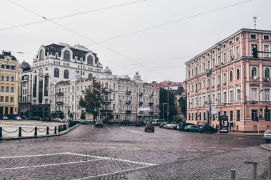 Kiev, Ukrayna - Ekim 2011 yaklaşık: ev ve Binalar eski şehir, Kiev, Ukrayna cicra Ekim 2011.
