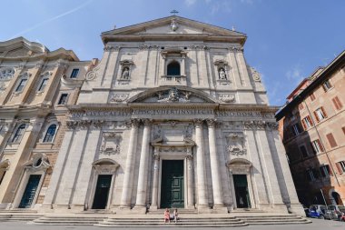 Rome, İtalya - Haziran 2017 yaklaşık: Antik kilise Piazza della Chiesa Nuova Roma, İtalya Haziran 2017 yaklaşık Tarih. 