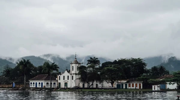 Paraty Brazílie Circa Září 2019 Pohled Budovy Bílými Zdmi Bílou — Stock fotografie