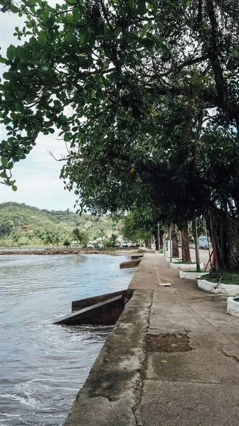 Ubatuba ブラジル Circa 2019年9月 サンパウロ州の大西洋岸上のUbatubaの都市ビーチ — ストック写真