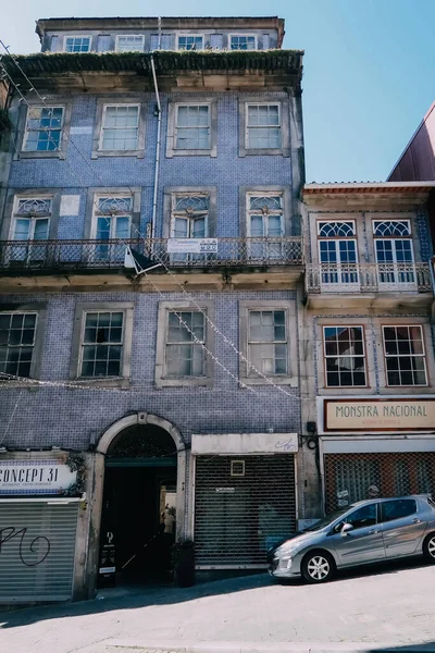 Porto Portugalsko Březen 2020 Budovy Tradičními Porskými Kolonádovými Fasádami Zdobenými — Stock fotografie
