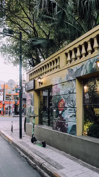 Буэнос Айрес Аргентина Circa Octon 2019 Рисунки Граффити Зданиях Оживленного — стоковое фото