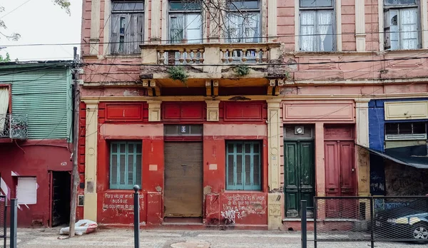 Buenos Aires Argentina Circa Październik 2019 Rustykalne Malowane Fasady Starych — Zdjęcie stockowe