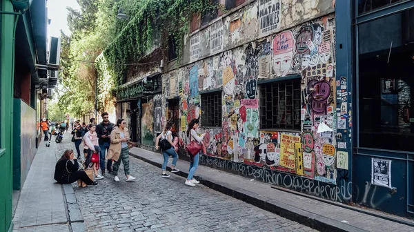 Buenos Aires Argentina Circa Październik 2019 Jasno Malowane Budynki Ulicy — Zdjęcie stockowe