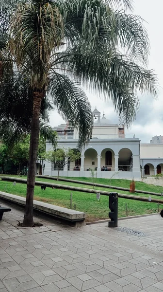 Cordoba Argentina Circa 2019年10月 コルドバのパセオ ブエン牧師文化センターの外観のライトブルーの壁 — ストック写真