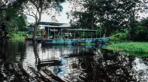 Leticia Amazonas Colombia Circa December 2019 Деревенская Рыбацкая Лодка Озере — стоковое фото