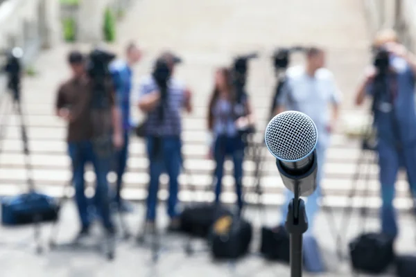 Presskonferens. Presskonferens — Stockfoto