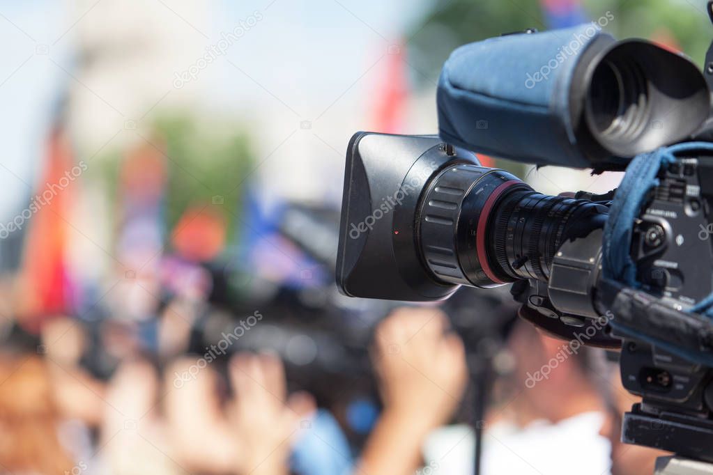 Filming an event with a video camera