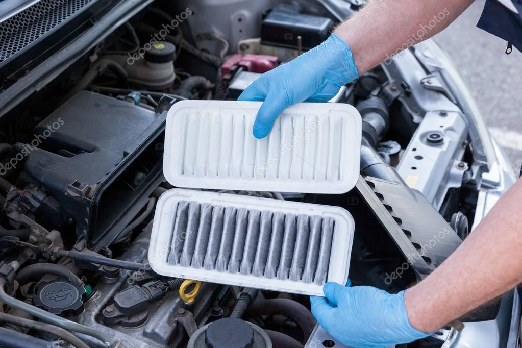Car engine air filters, dirty and clean — Stock Photo