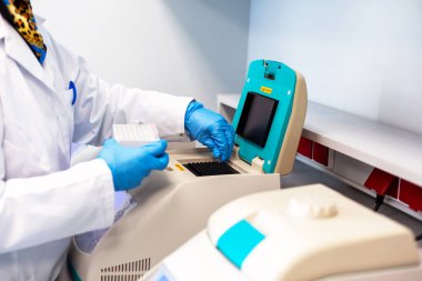 Corona virüsü COVID-19 hastalığı için laboratuvar testi