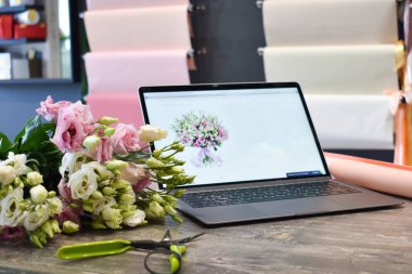 Online çiçek kataloğu. İnternet çiçekçisi. Çiçek ürünleri satıyorum..