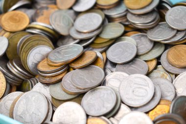 Bozuk paralar kullanımdan kalktı. Numismatikler. eski madeni paralar